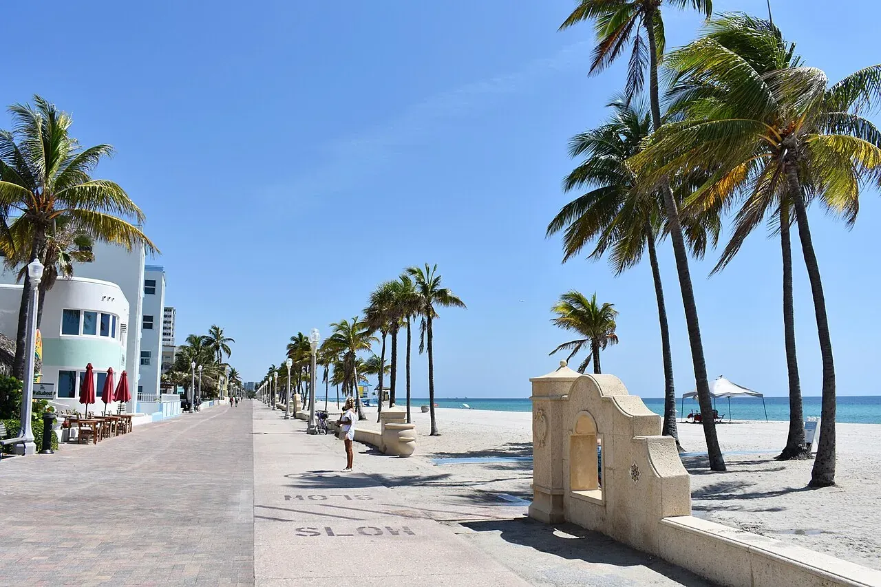 Hollywood Beach Broadwalk with palms and sand, Hollywood