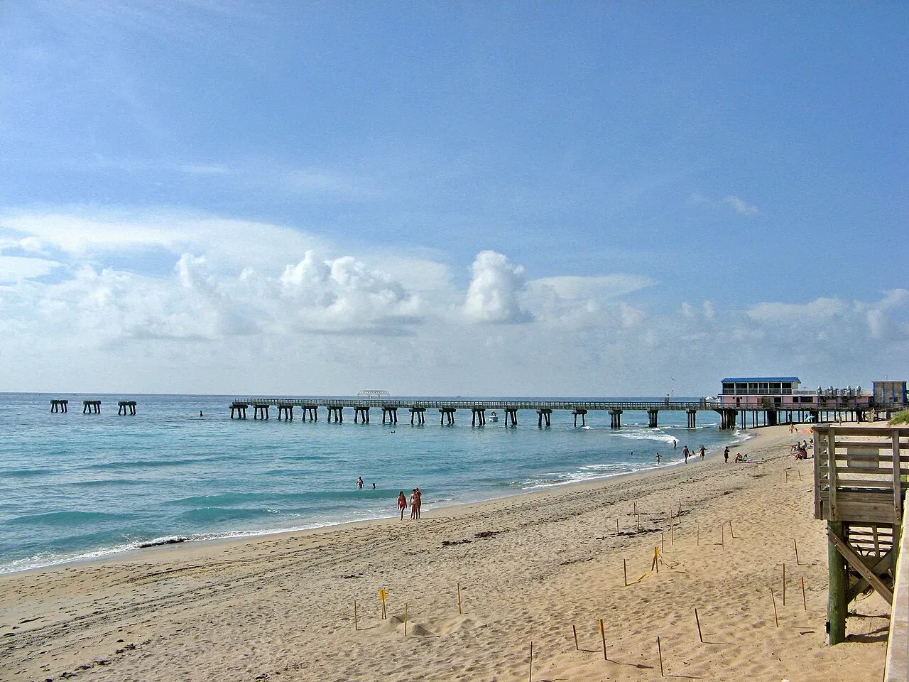 Lake Worth municipal pier and sandy beach, Lake Worth Beach