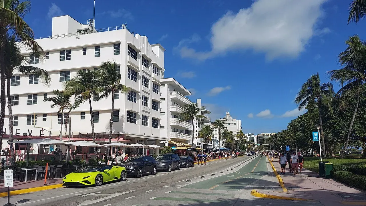 Art Deco hotels and palms along Ocean Drive, Miami Beach