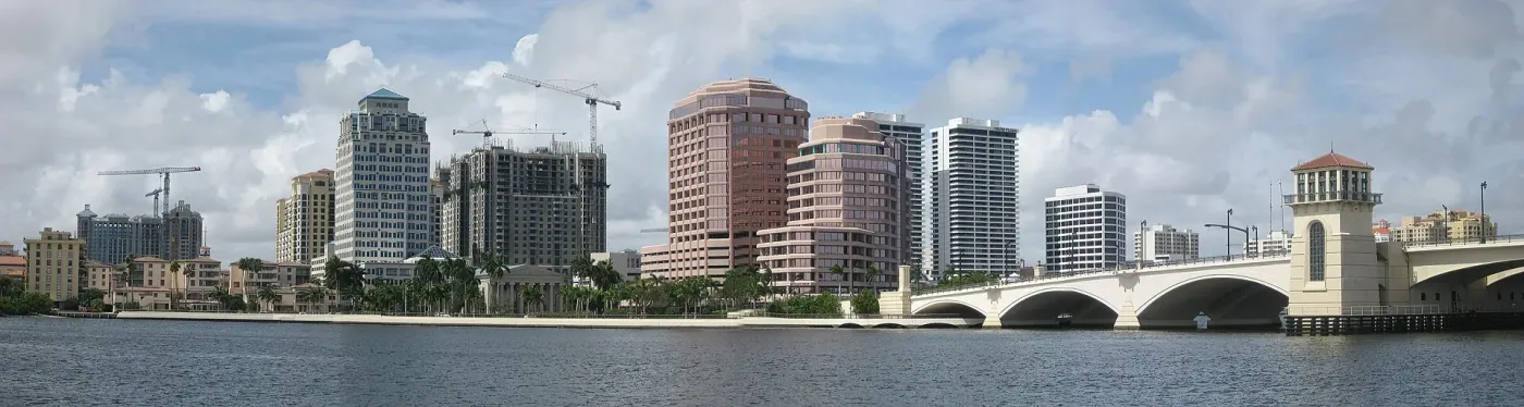 West Palm Beach luxury skyline and Royal Park Bridge across the Intracoastal Waterway